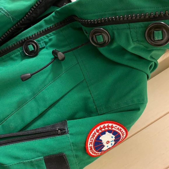 Canada Goose - Picture 2 of 8